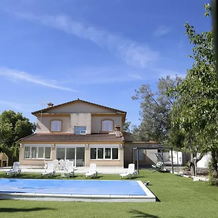 Turistico Esmeralda *