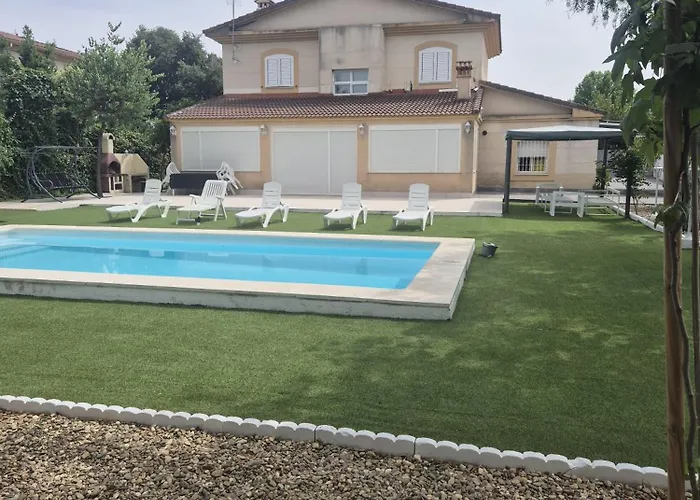 Turistico Esmeralda * Касерес